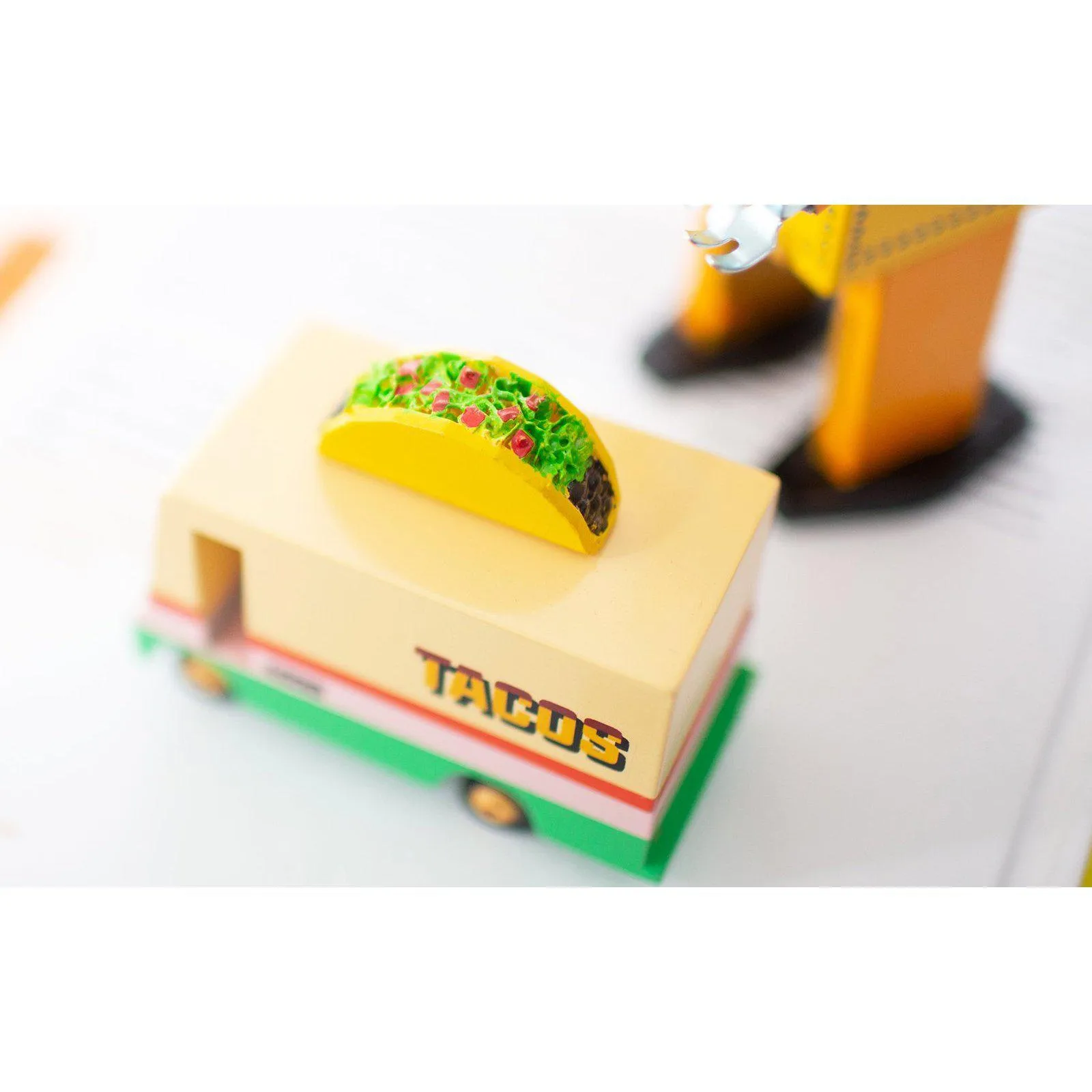 Candylab - Candyvan - Taco van