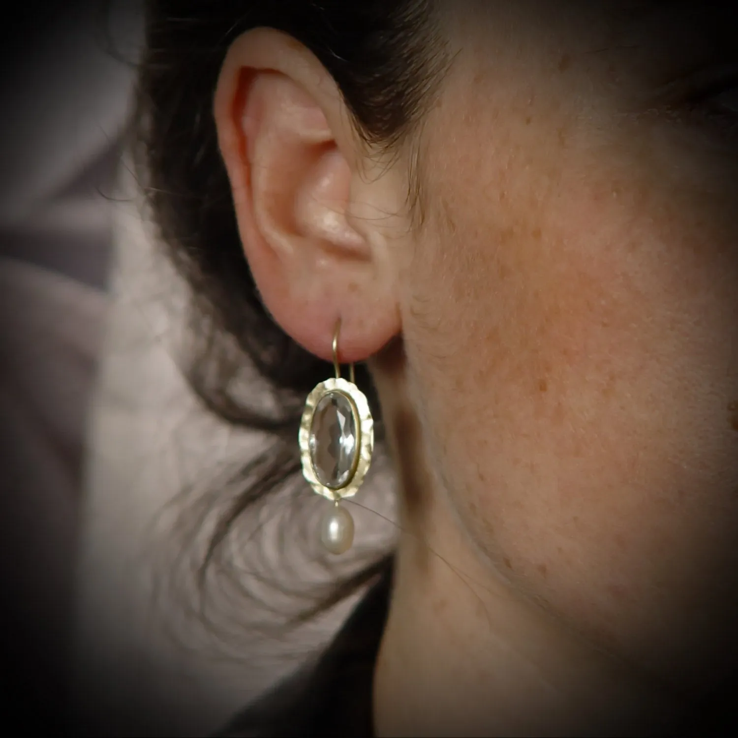 EG0789A Glamorous Smoky Topaz Gold Earrings