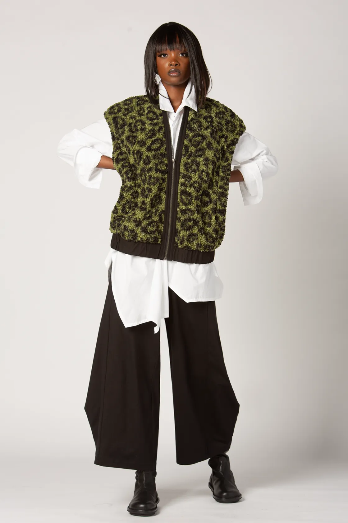 GERSHON Diana Vest in Green Leopard