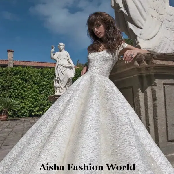 Glamorous detailed ball wedding dress