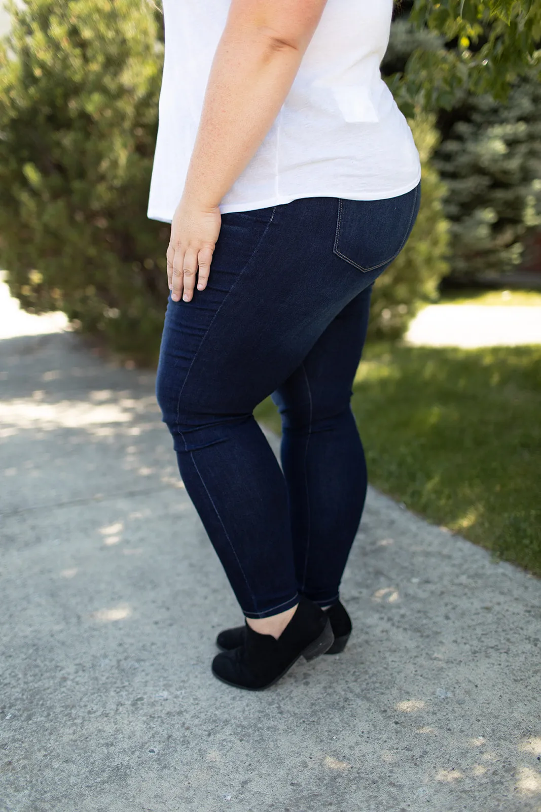 KanCan Dark Naomi Skinny Jeans (0-22)