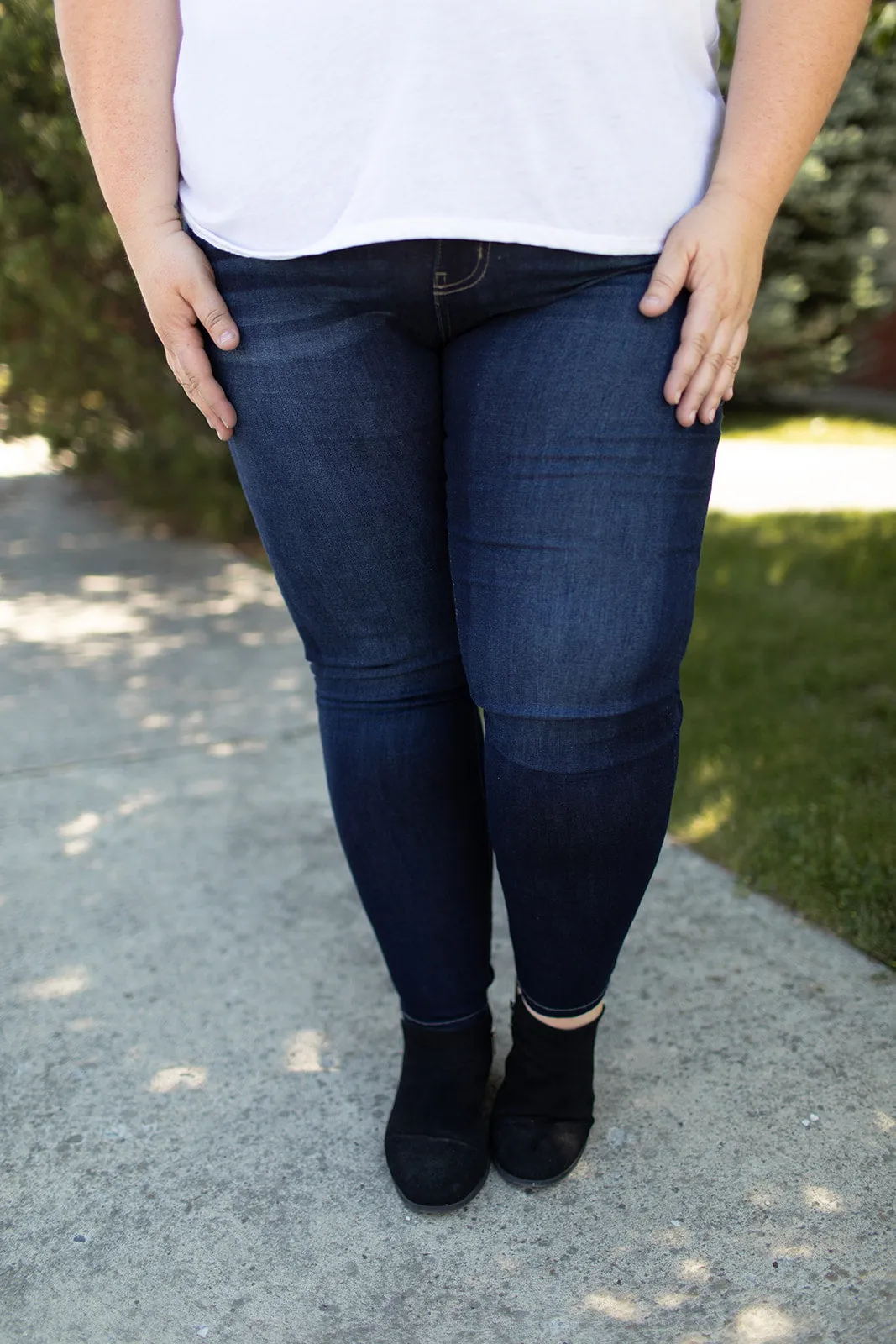 KanCan Dark Naomi Skinny Jeans (0-22)