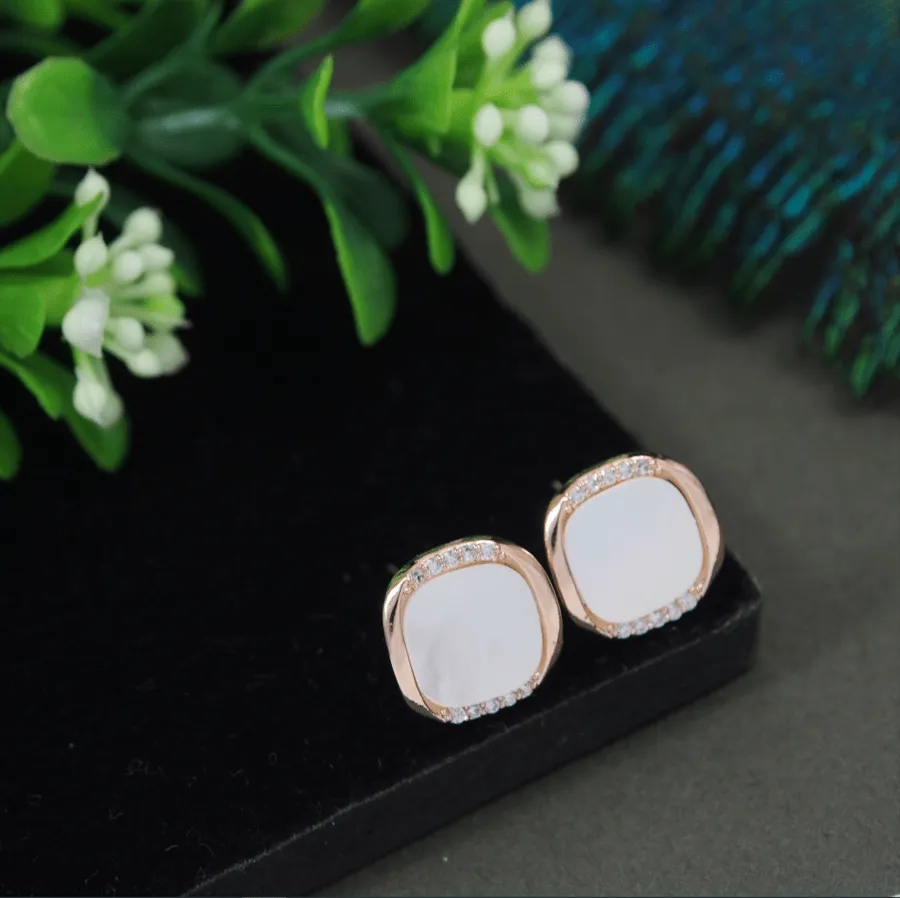 Korean Gold/Silver/Rosegold Plated Simple mother of pearl Square Stud Earring