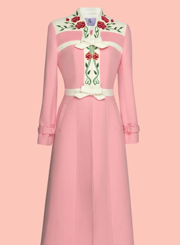 Magic Q's rose-embroidered paneled bow adjustable sleeve loop lamb wool coat