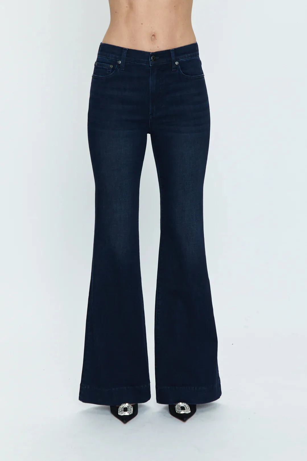 Pistola Kinsley Mid-Rise Ultra Flare Jean: 8MM