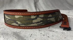 "Adjustable Leather" Gun Sling with Mossy Oak Bottomland Camo Inlay