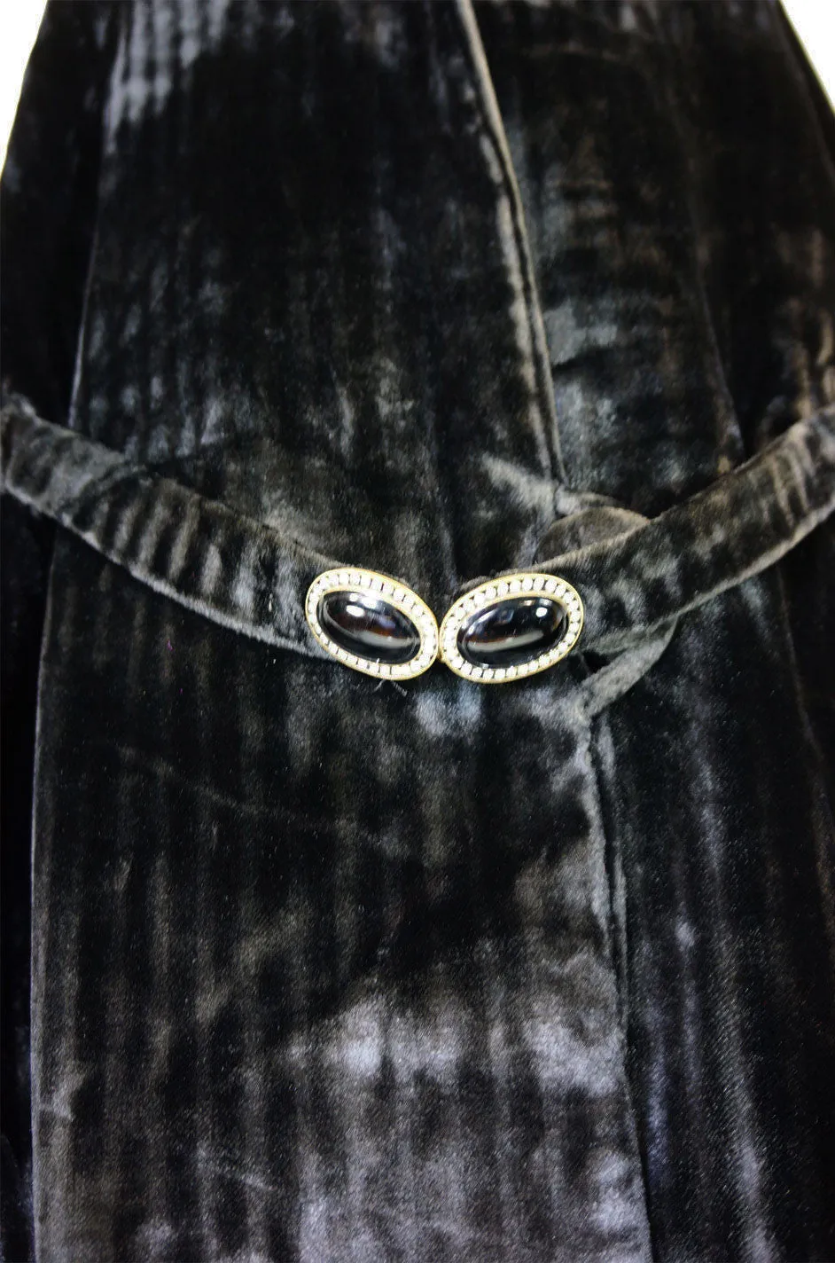 Teens/Early 1920s Velvet Flapper Coat