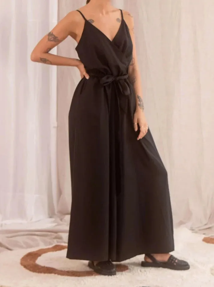 WRAP JUMPSUIT | BLACK
